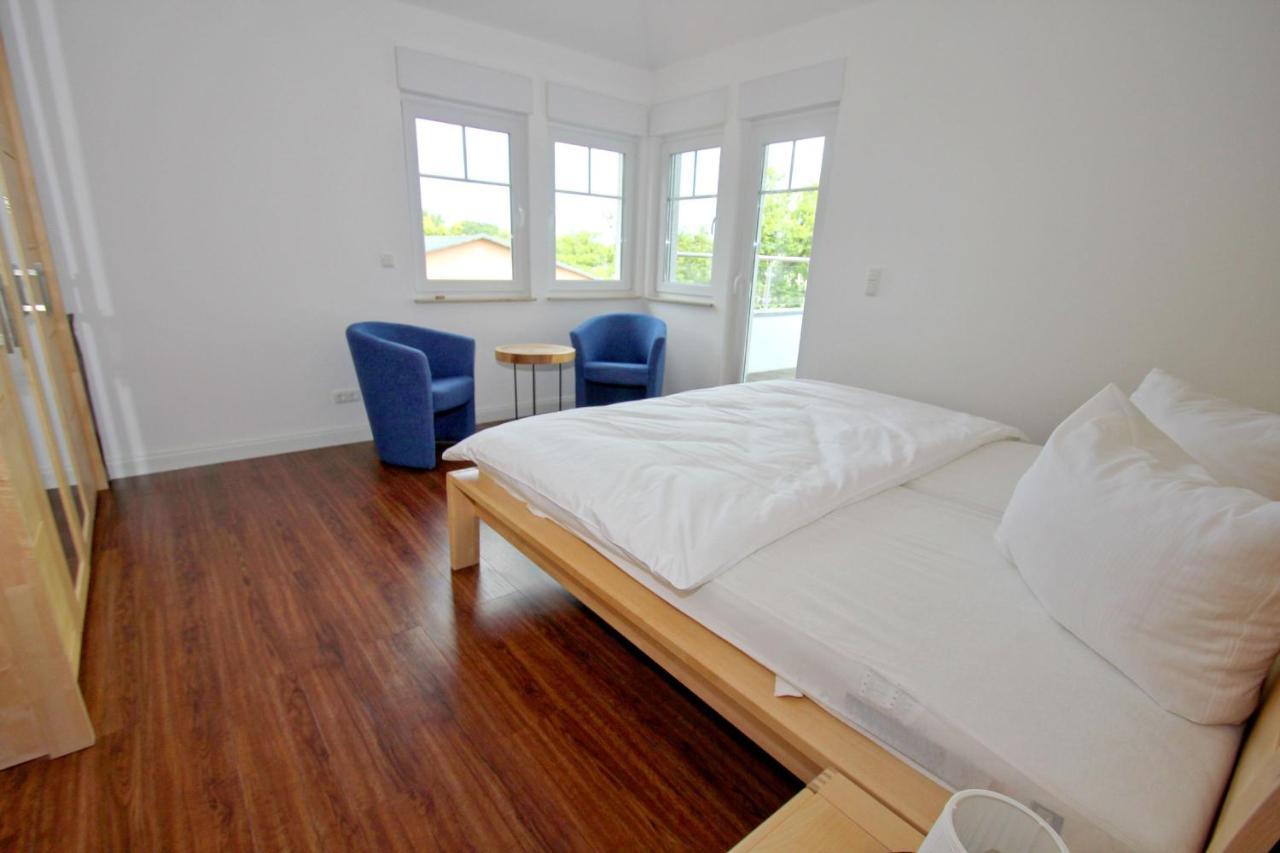 Hafennahe Penthousewohnung Mit Meerblick - Hafenresidenz Lauterbach Fewo 2-7 Lauterbach (Rugen) Exterior foto