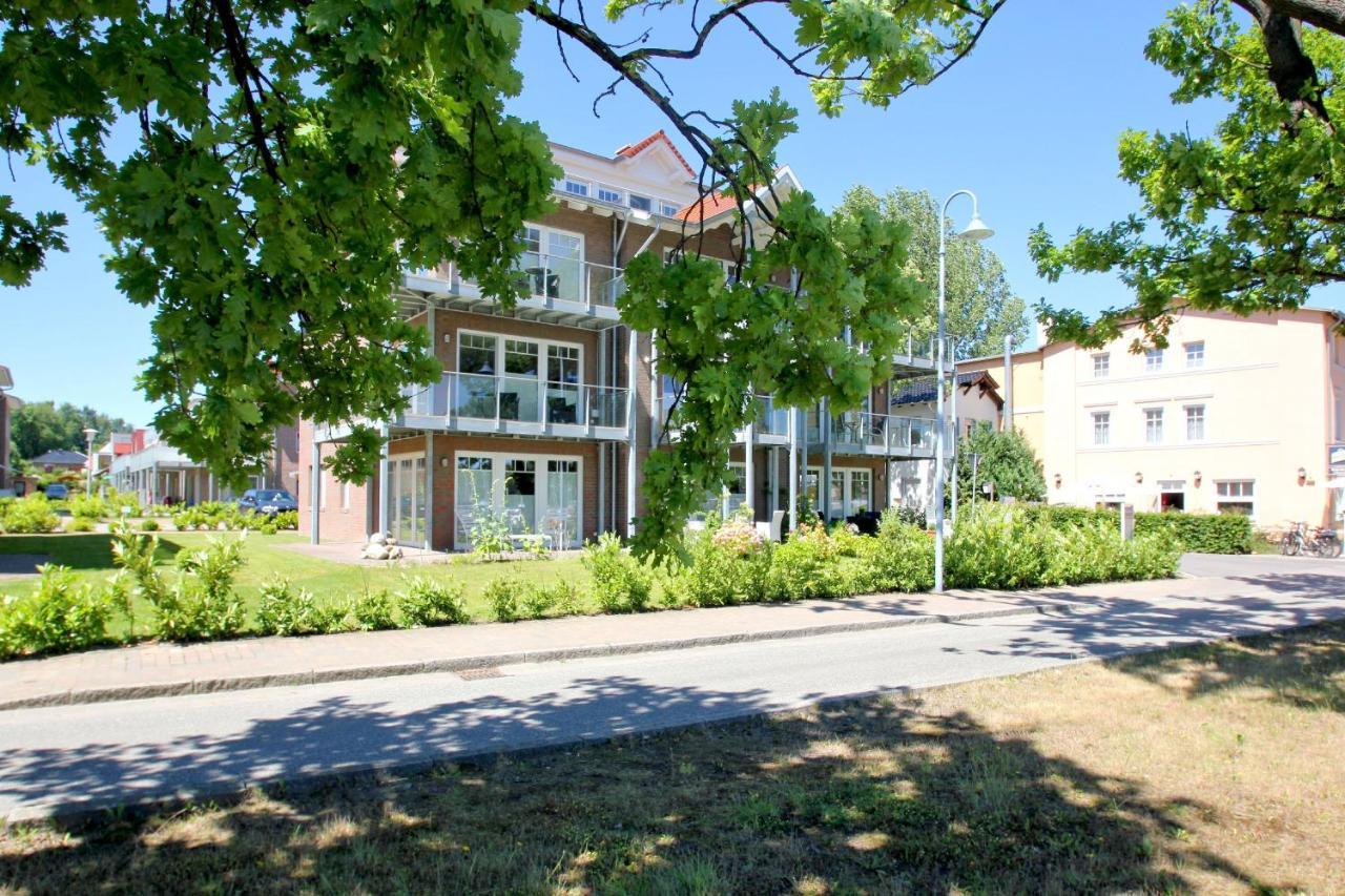 Hafennahe Penthousewohnung Mit Meerblick - Hafenresidenz Lauterbach Fewo 2-7 Lauterbach (Rugen) Exterior foto